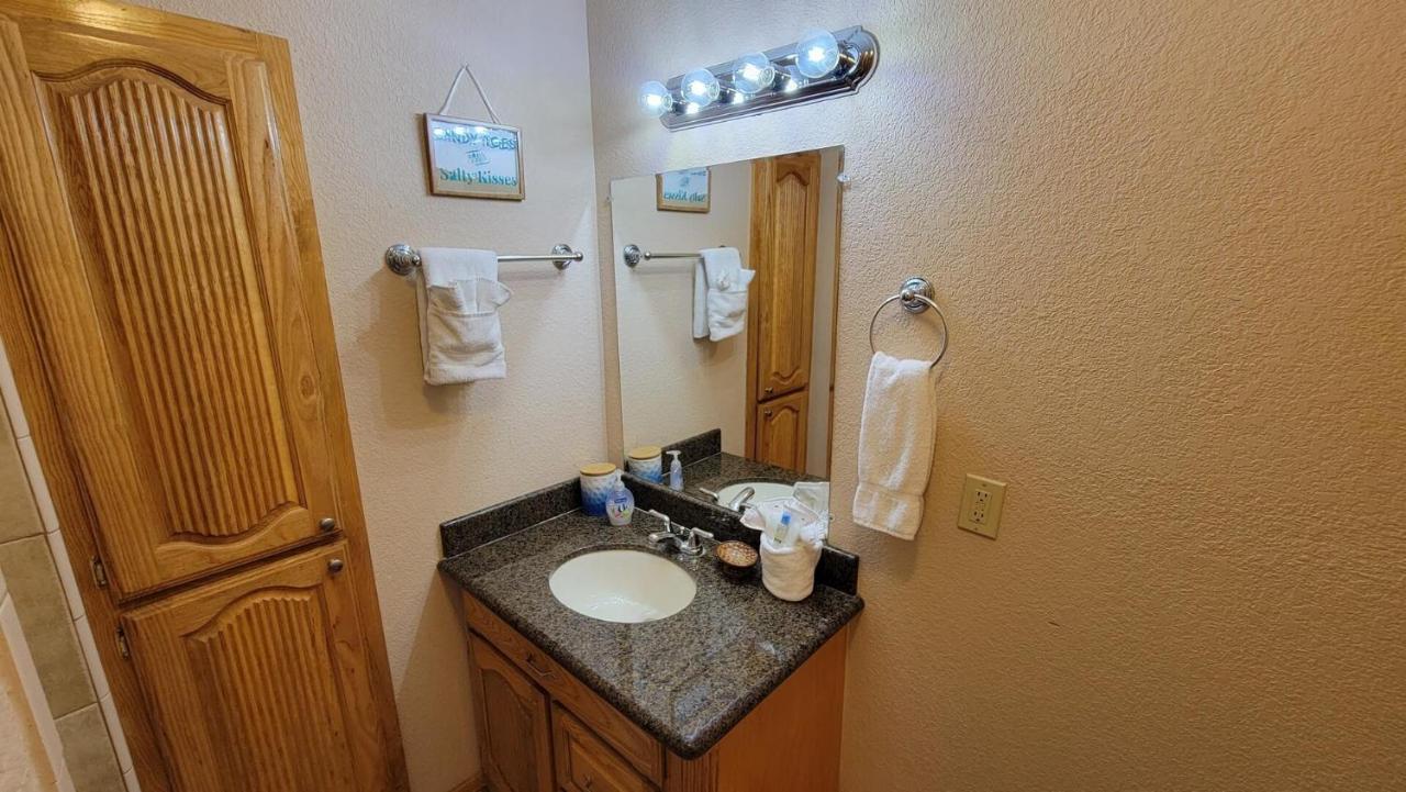 Cozy 2 Bedroom With Big Pool - Campeche Triplex Unit C Home 南帕诸岛 外观 照片