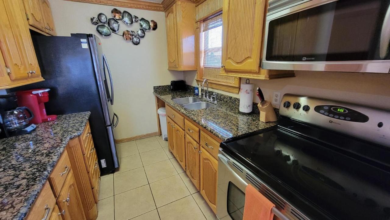 Cozy 2 Bedroom With Big Pool - Campeche Triplex Unit C Home 南帕诸岛 外观 照片